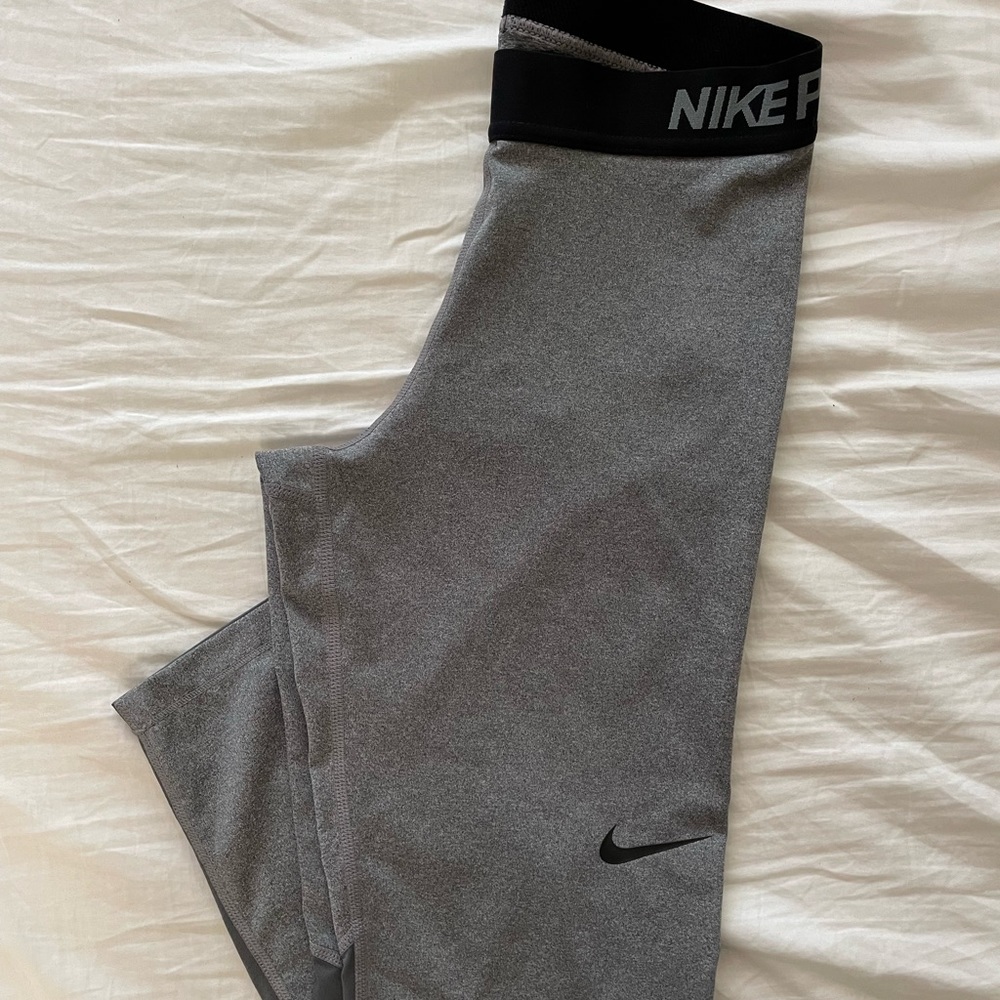 Nike Pro 7/8 Leggings